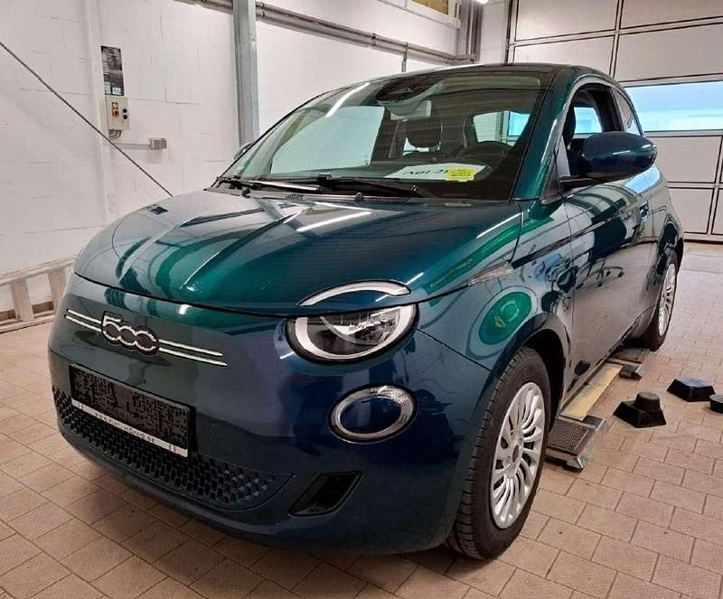 Grün Gebraucht 2023 Fiat 500e Kleinwagen | 21.898 € (Guter Preis) - Bild 1/4