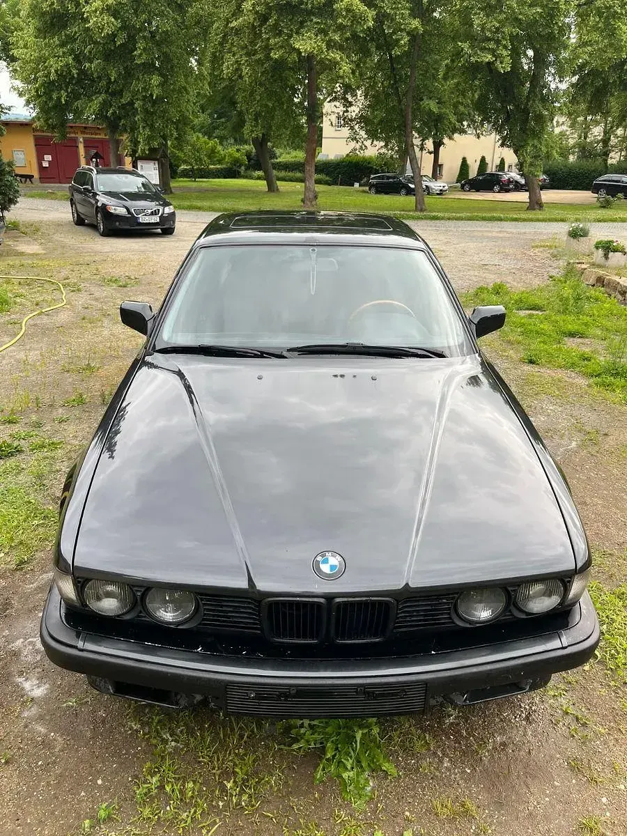 Gebraucht BMW 730 Performance 188 PS (138 kW) 1993 Schwarz Limousine