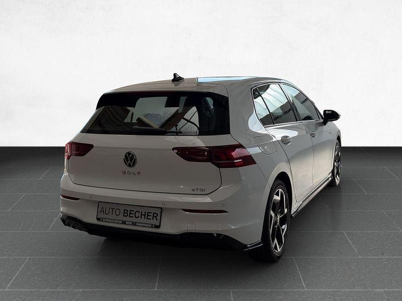 Neu VW Golf VIII R 150 PS (110 kW) 2025 Pure white Limousine