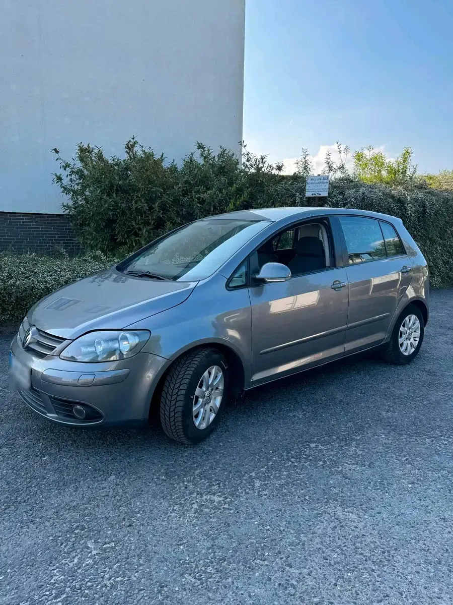 Gebraucht VW Golf V 102 PS (75 kW) 2007 Grau Kleinwagen
