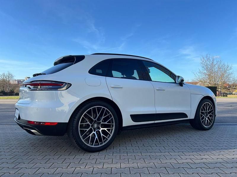 Gebraucht Porsche Macan 245 PS (180 kW) 2019 Weiß SUV