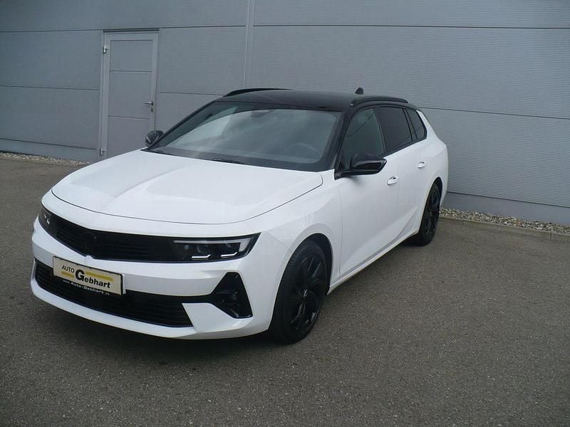 Weiß Gebraucht 2024 Opel Astra Kombi | 25.850 € (Fairer Preis) - Bild 1/4