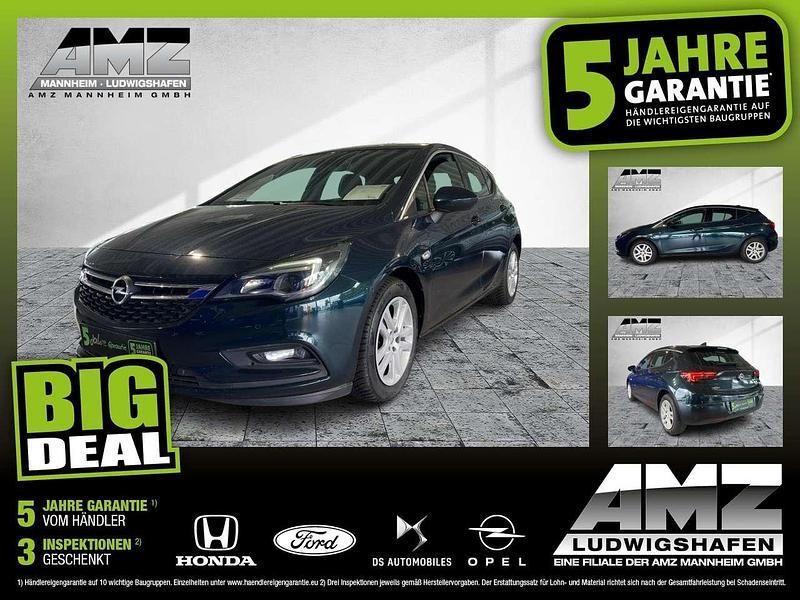 Smaragd gruen (mi) Gebraucht 2016 Opel Astra Dynamic Limousine | 9.142 € (Fairer Preis) - Bild 1/4