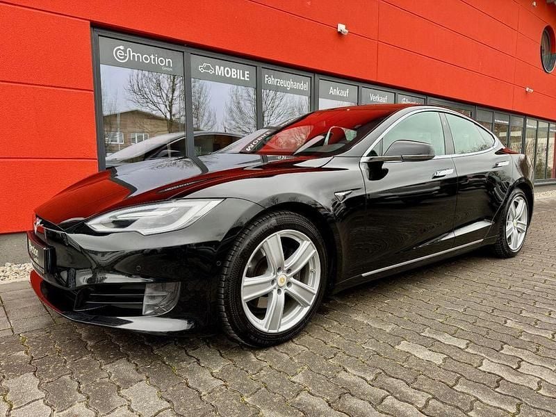 Solid black Gebraucht 2017 Tesla Model S Kleinwagen | 19.980 € (Superpreis) - Bild 1/4