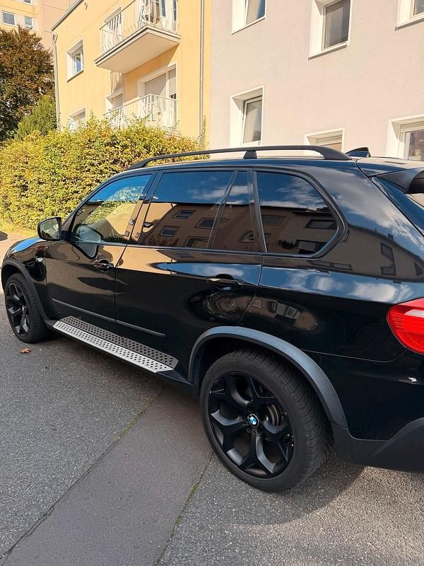 Schwarz Gebraucht 2008 BMW X5 SUV | 10.000 € (Fairer Preis) - Bild 1/4