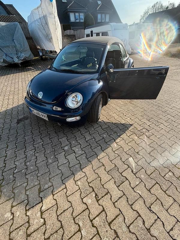 Gebraucht VW New Beetle 74 PS (54 kW) 2004 Blau Kleinwagen