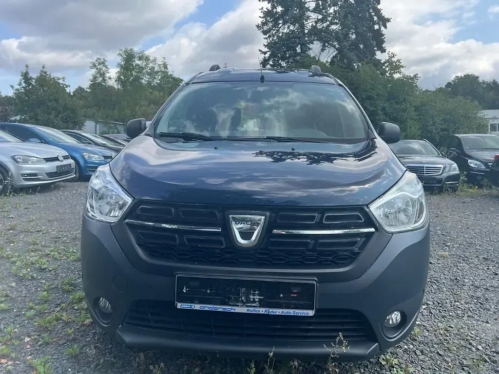 Gebraucht Dacia Dokker Ambiance 102 PS (75 kW) 2017 Violet Van / Kleinbus