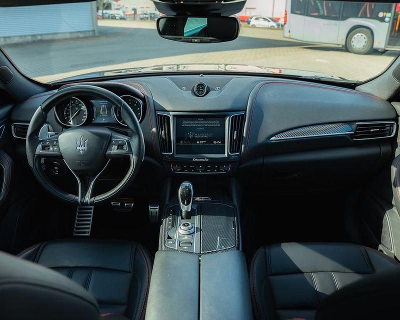 Gebraucht Maserati Levante 510 PS (375 kW) 2017 Schwarz SUV