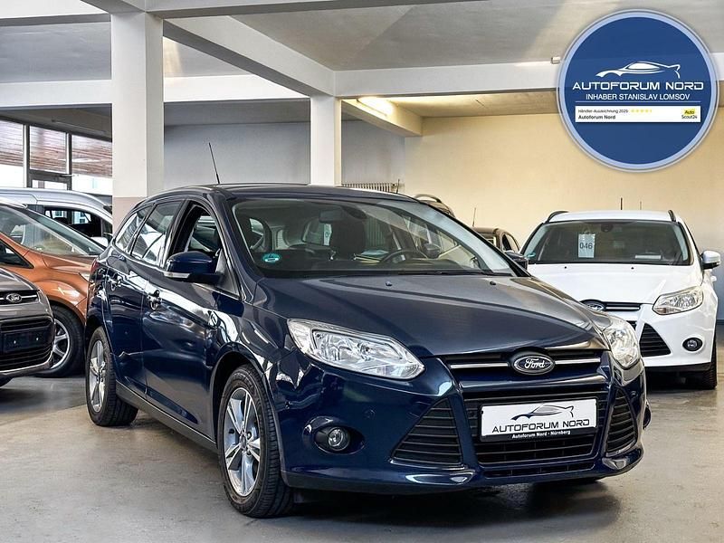 Gebraucht Ford Focus 125 PS (91 kW) 2013 Blau Kombi