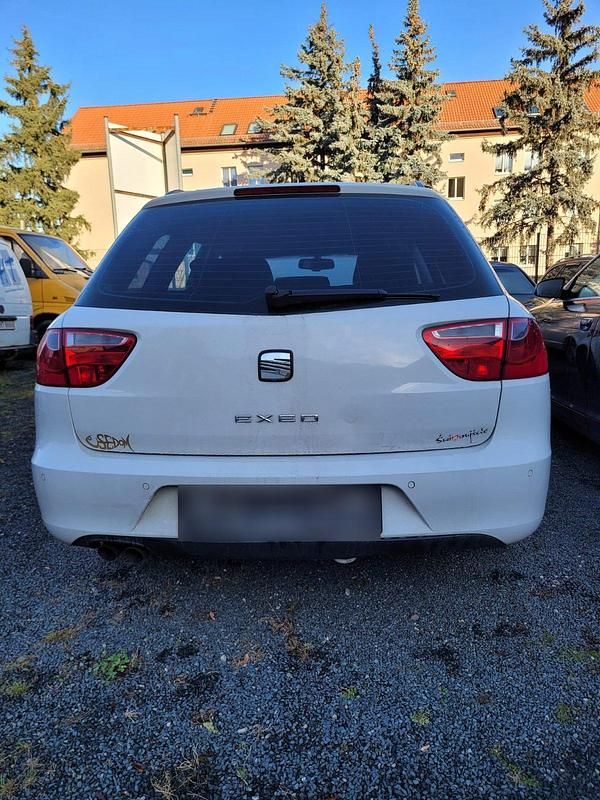 Gebraucht Seat Exeo 143 PS (105 kW) 2010 Weiß Kombi