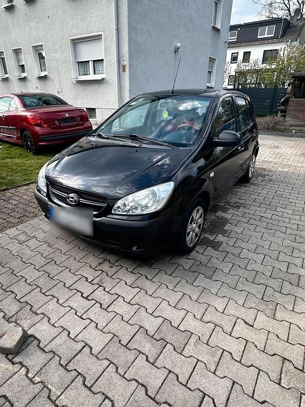 Second-hand Hyundai Getz 67 CP (49 kW) 2009 Negru Hatchback