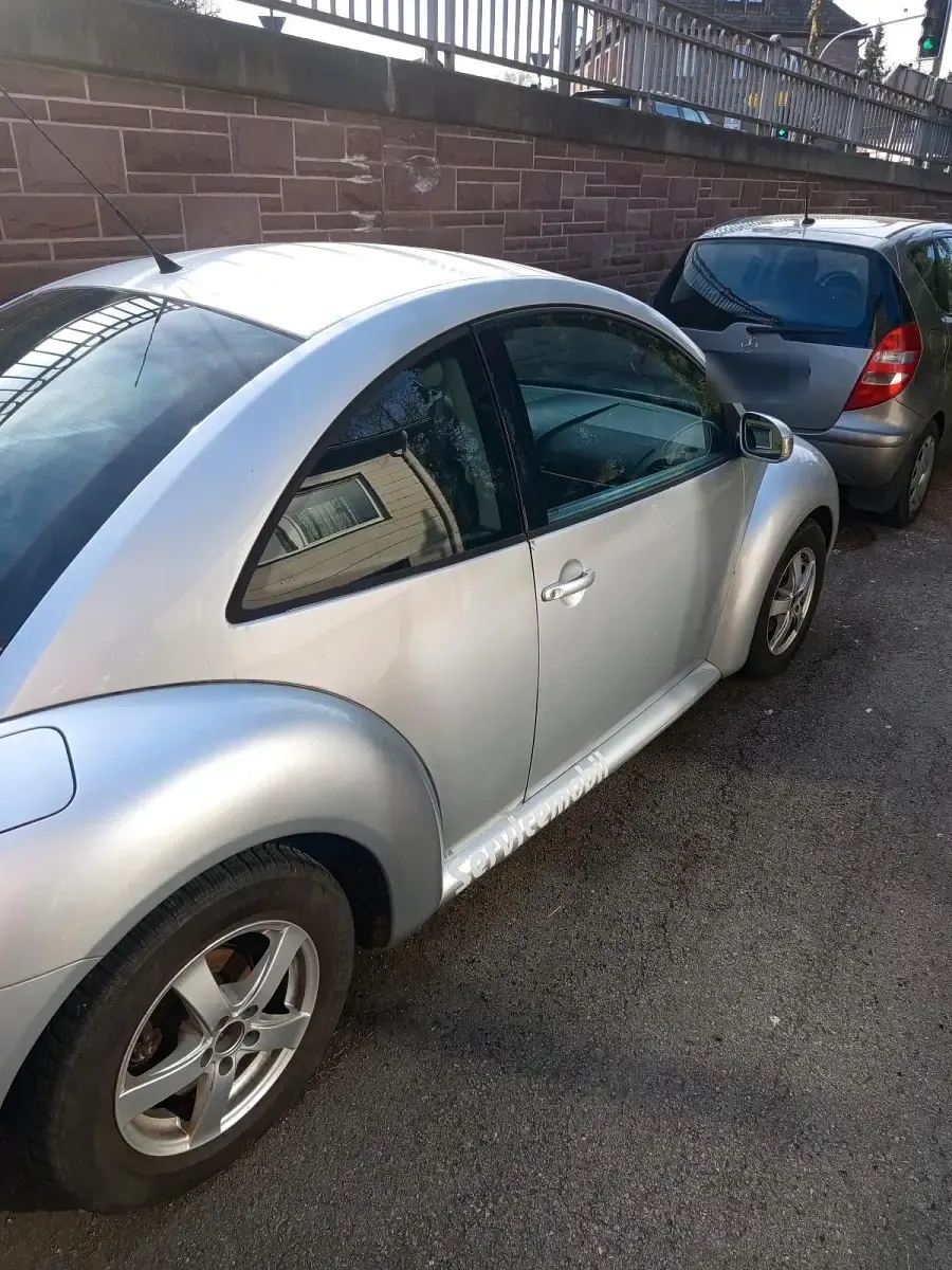 Gebraucht VW New Beetle 100 PS (73 kW) 2004 Grau Kleinwagen