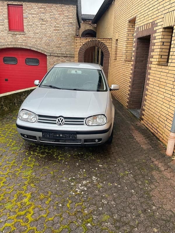 Gebraucht VW Golf IV 75 PS (55 kW) 2001 Silber Limousine