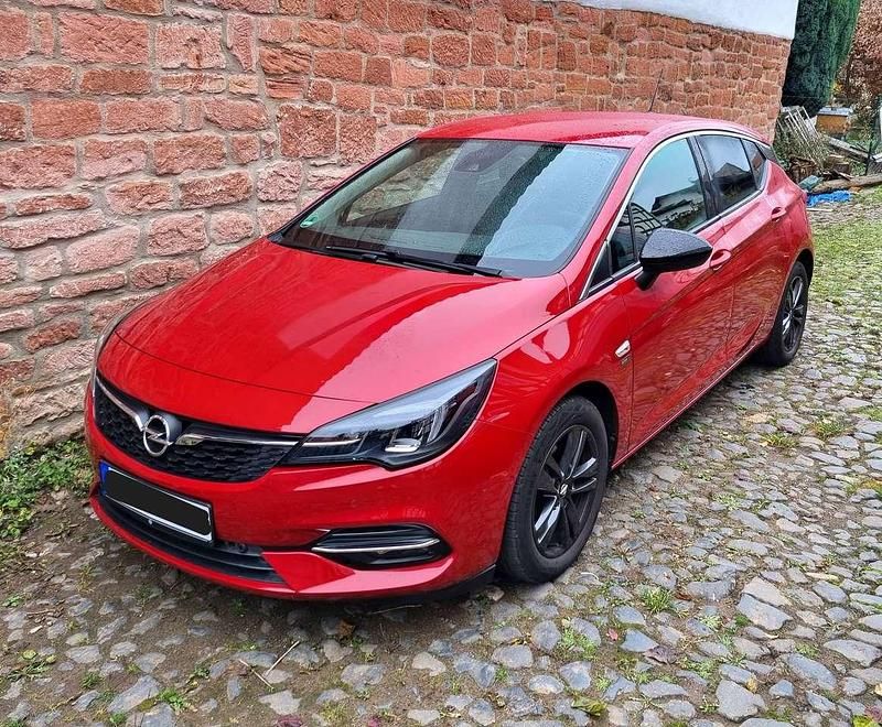 Rot Gebraucht 2020 Opel Astra Edition Limousine | 11.500 € (Guter Preis) - Bild 1/4
