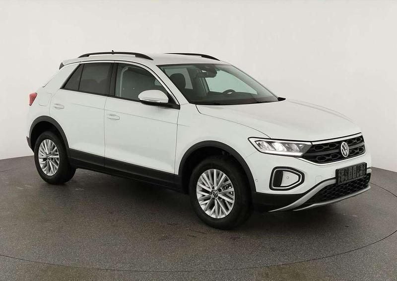 Pure white Neu 2025 VW T-Roc Life SUV | 30.884 € (Superpreis) - Bild 1/2