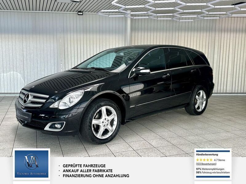 Schwarz Gebraucht 2007 Mercedes R320 Van / Kleinbus | 11.490 € - Bild 1/4
