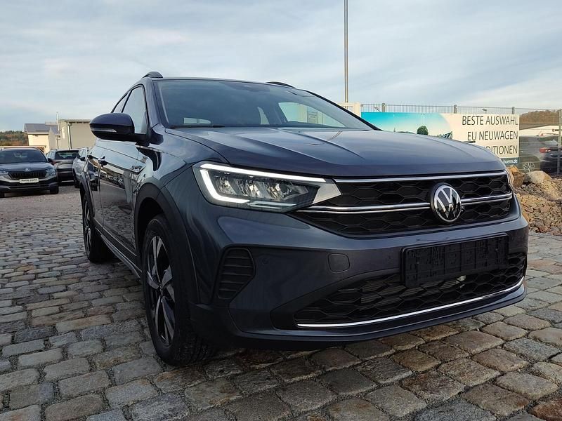 Neu VW Taigo 116 PS (85 kW) 2025 Rauchgrau metallic SUV