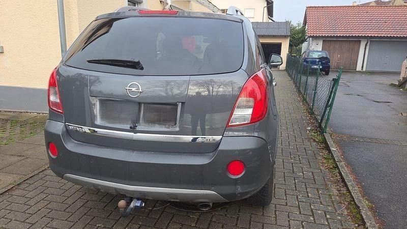 Gebraucht Opel Antara Cosmo 163 PS (119 kW) 2013 Grau SUV