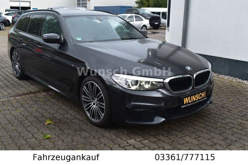 Grau Gebraucht 2019 BMW 530 M Sport Kombi | 27.990 € (Guter Preis) - Bild 1/4