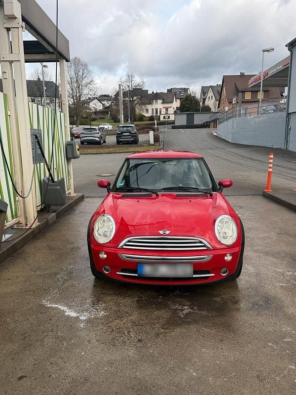 Gebraucht Mini ONE 90 PS (66 kW) 2006 Rot Kleinwagen