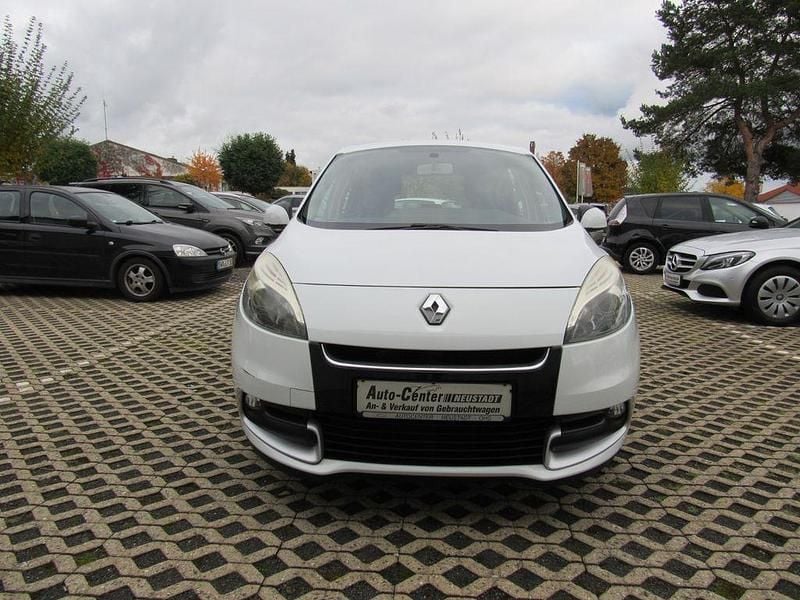 Gebraucht Renault Scénic III Expression 110 PS (80 kW) 2012 Gletscherweiss Van / Kleinbus