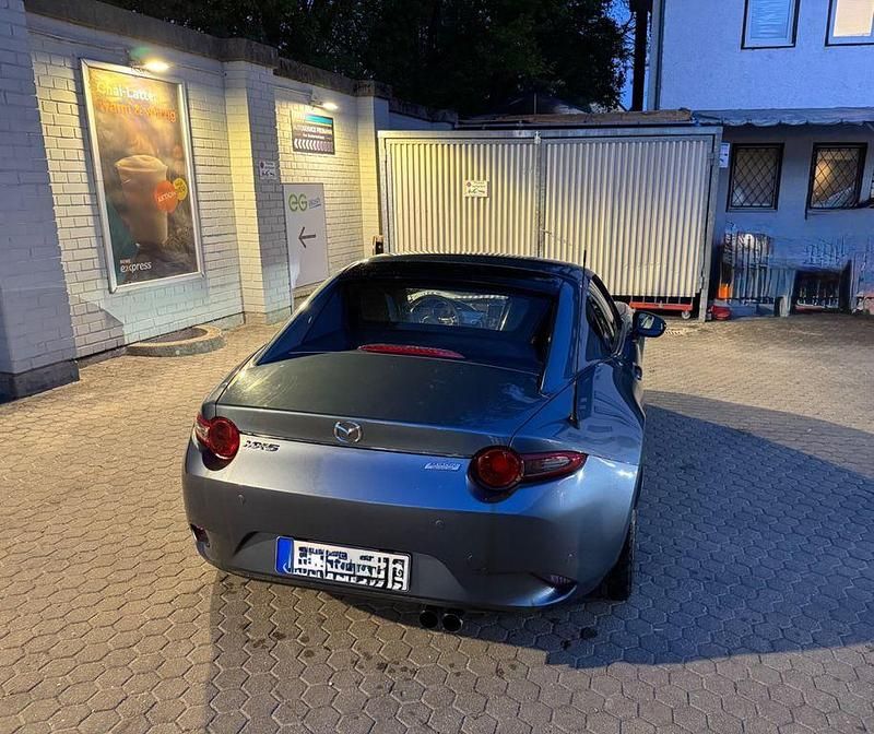 Usata Mazda MX5 160 CV (117 kW) 2017 Blu Cabrio