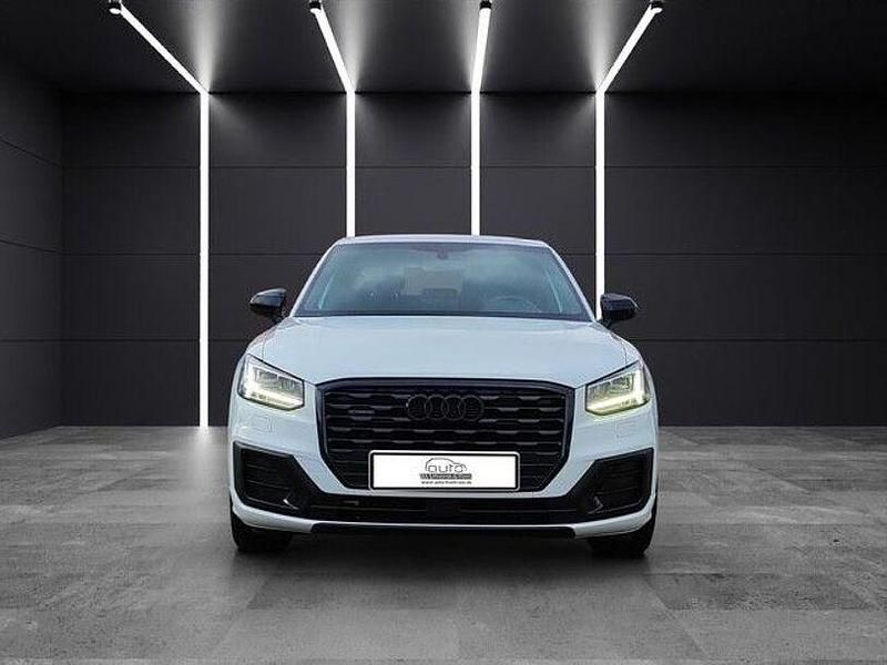 Gebraucht Audi Q2 S-Line 190 PS (139 kW) 2019 Gletscherweiss SUV