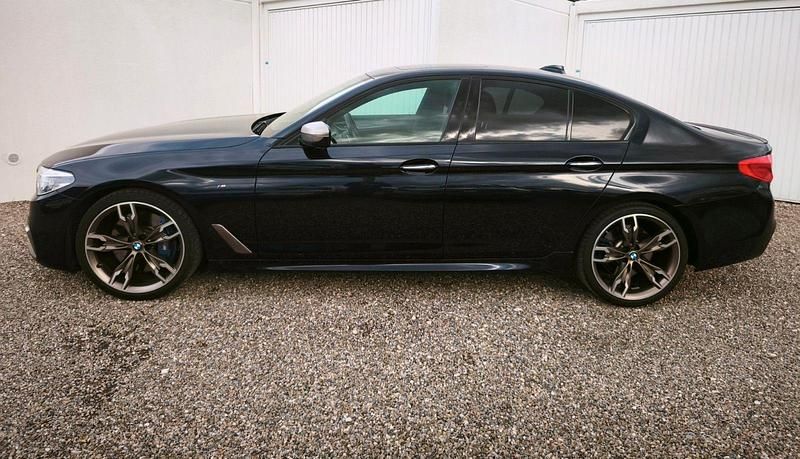 Gebraucht BMW M550 Performance 400 PS (294 kW) 2017 Schwarz Limousine