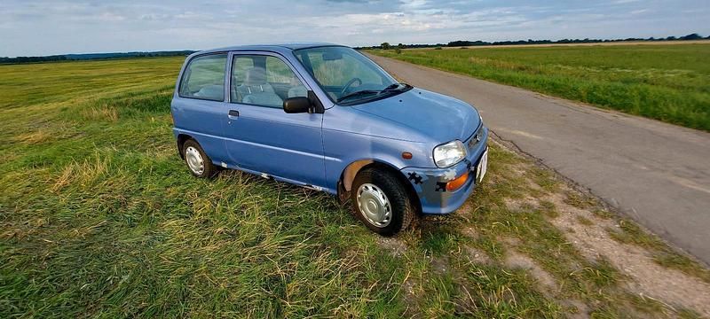 Violet Gebraucht 1996 Daihatsu Cuore Kleinwagen | 1.500 € - Bild 1/4