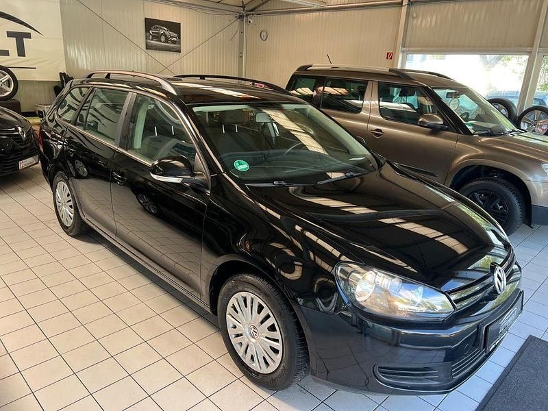 Schwarz Gebraucht 2011 VW Golf VI Trendline Kombi | 7.490 € (Teuer) - Bild 1/4