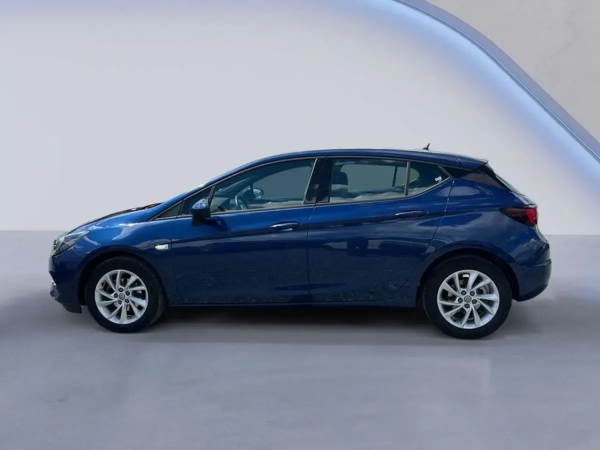 Gebraucht Opel Astra GS Line 146 PS (107 kW) 2020 Blau met Limousine