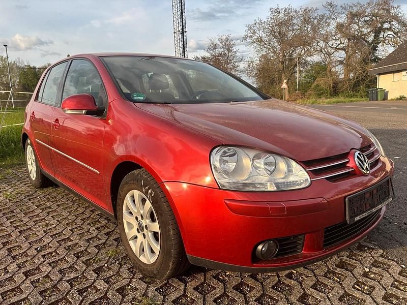 Usata VW Golf V 122 CV (89 kW) 2007 Verde Berlina