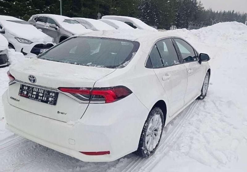 Neu Toyota Corolla 140 PS (102 kW) 2025 Weiß Limousine