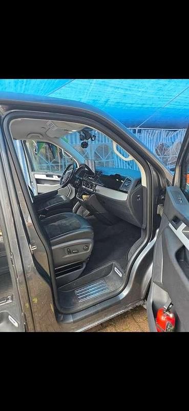 Gebraucht VW Transporter Highline 204 PS (150 kW) 2015 Grau Van