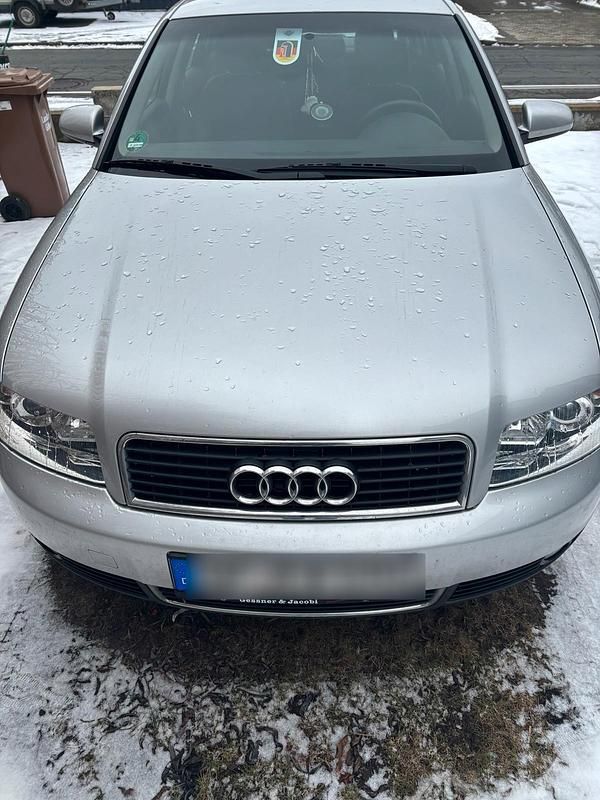 Gebraucht Audi A4 102 PS (75 kW) 2002 Grau Limousine