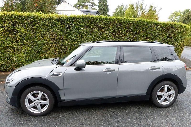 Grau Gebraucht 2016 Mini One Clubman Kombi | 9.999 € (Guter Preis) - Bild 1/4
