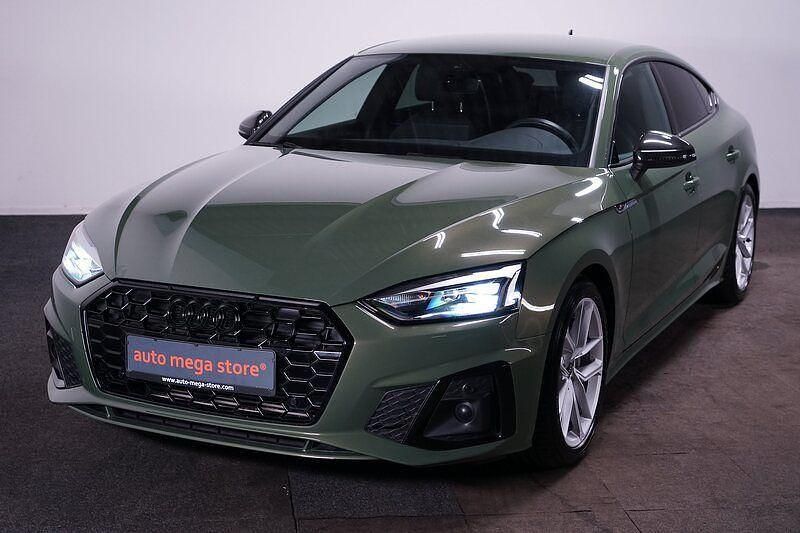 Green metallic Gebraucht 2022 Audi A5 Sportback S-Line Coupé | 36.496 € (Fairer Preis) - Bild 1/4