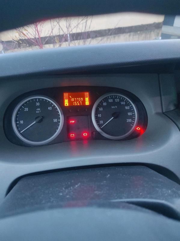 Gebraucht Opel Vivaro 114 PS (83 kW) 2007 Grau Van / Kleinbus