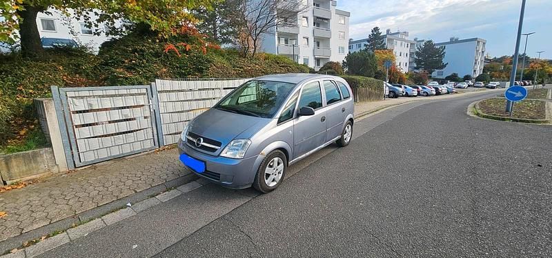 Silber Gebraucht 2003 Opel Meriva Van / Kleinbus | 700 € (Superpreis) - Bild 1/4