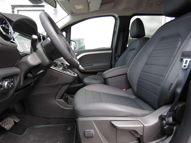 Neu Mercedes 180 131 PS (96 kW) 2025 Chromitgrau metallic Limousine