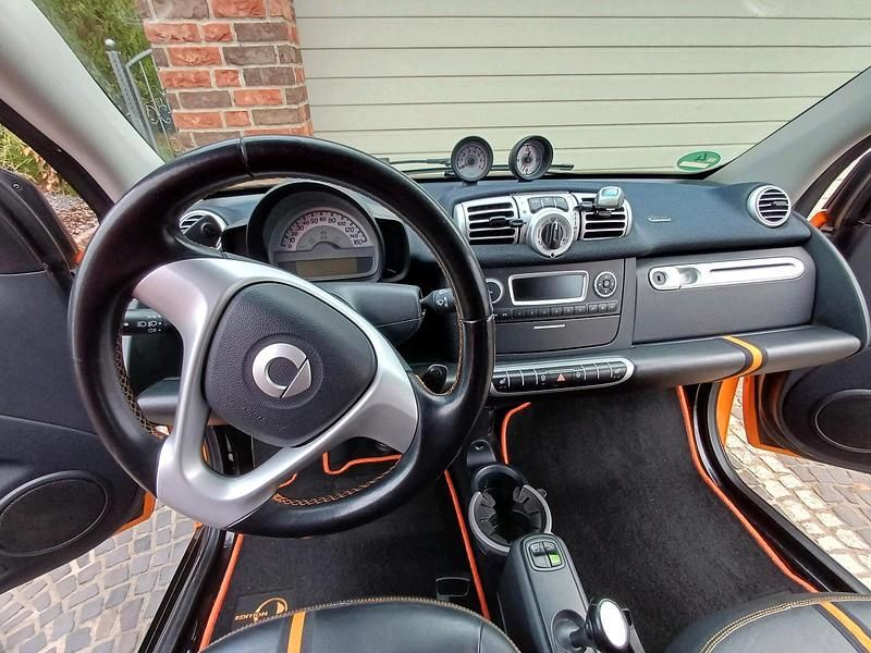 Gebraucht Smart ForTwo Cabrio 71 PS (52 kW) 2012 Orange Cabrio