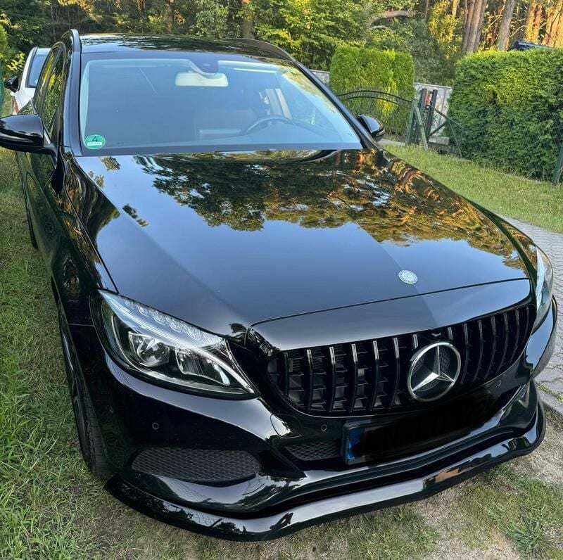 Schwarz Gebraucht 2016 Mercedes C200 AMG Kombi | 15.500 € - Bild 1/4