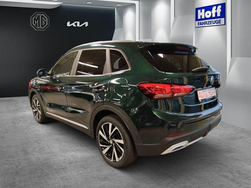 Neu MG ZS Luxury 197 PS (144 kW) 2026 Grün SUV