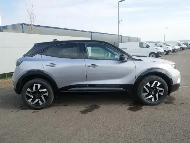 Uusi Opel Mokka 131 HP (96 kW) 2026 Harmaa Katumaasturi