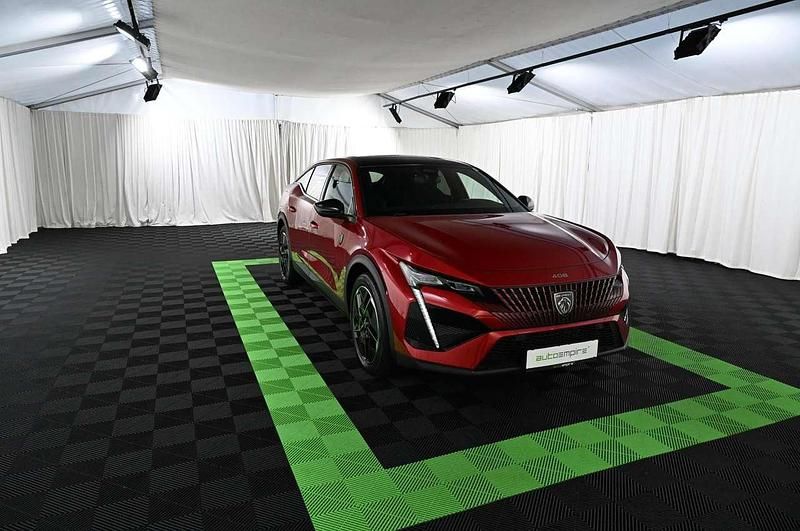 Gebraucht Peugeot 408 GT 224 PS (164 kW) 2023 Rot Limousine