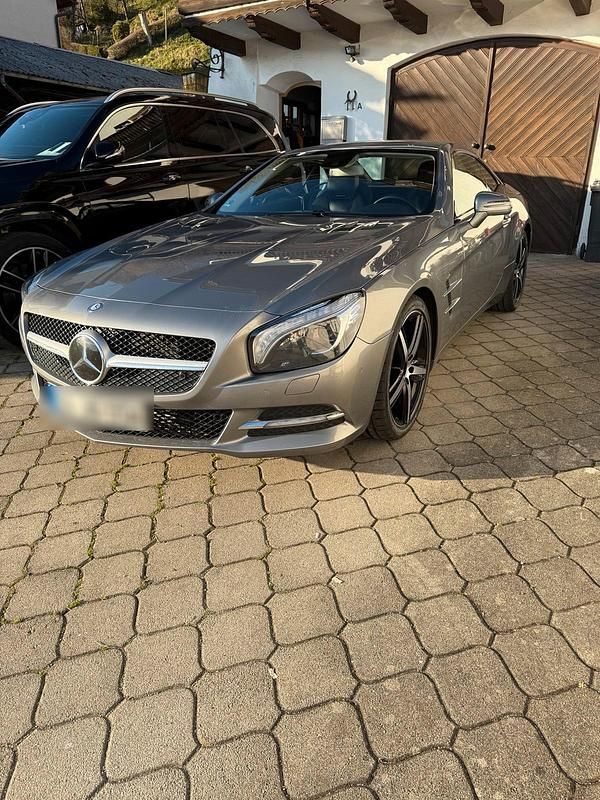 Gebraucht Mercedes SL350 306 PS (225 kW) 2013 Grau Cabrio