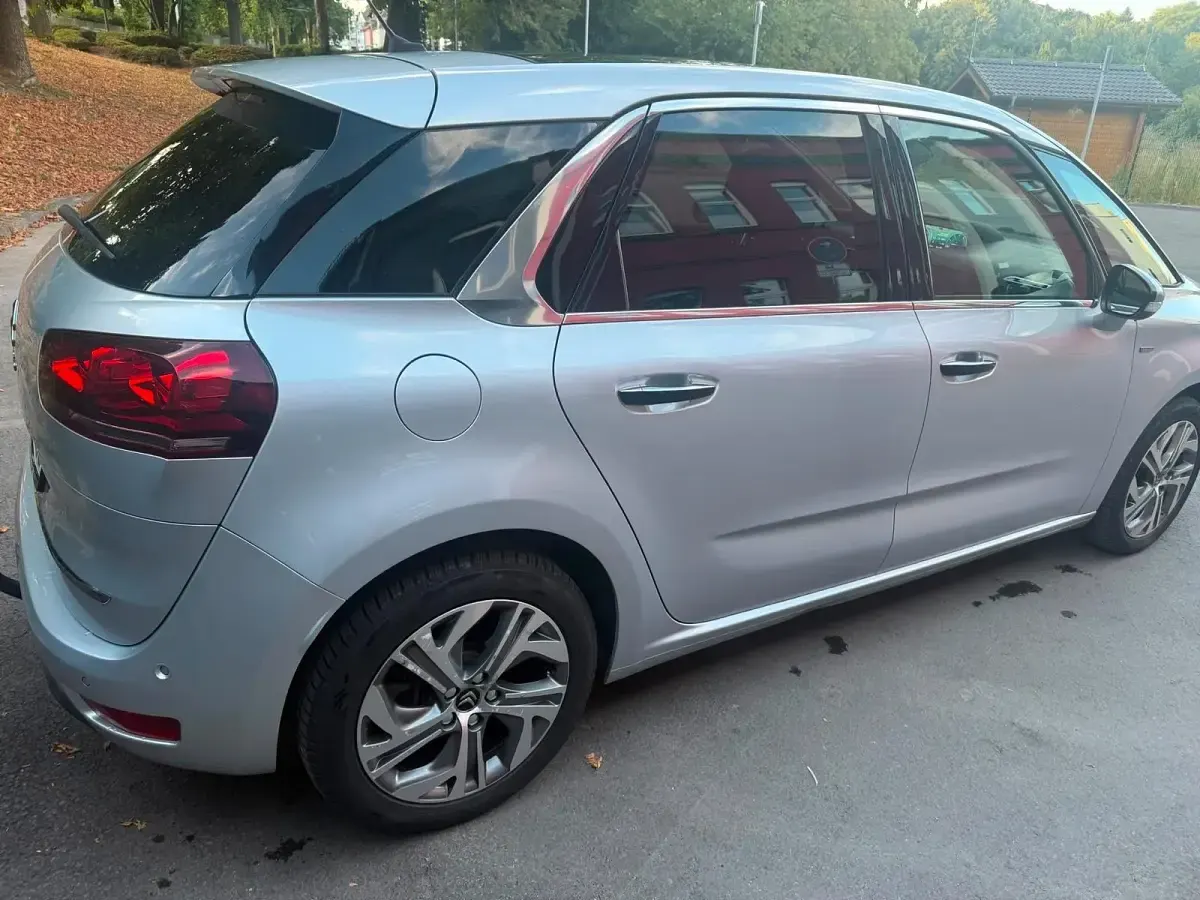 Gebraucht Citroën C4 Picasso 156 PS (114 kW) 2014 Silber Van / Kleinbus