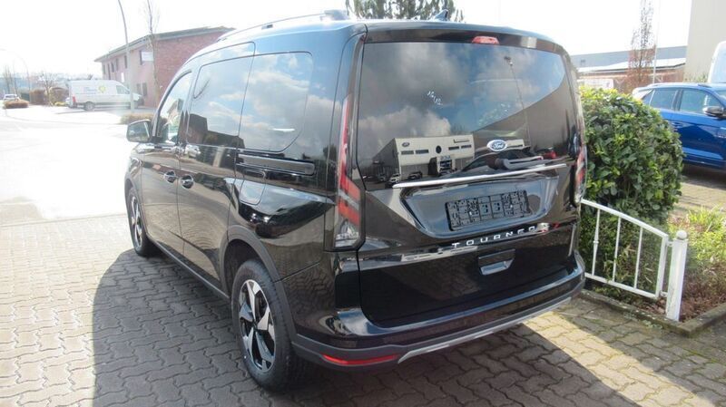 Gebraucht Ford Tourneo Connect Active 122 PS (89 kW) 2023 Schwarz Van / Kleinbus