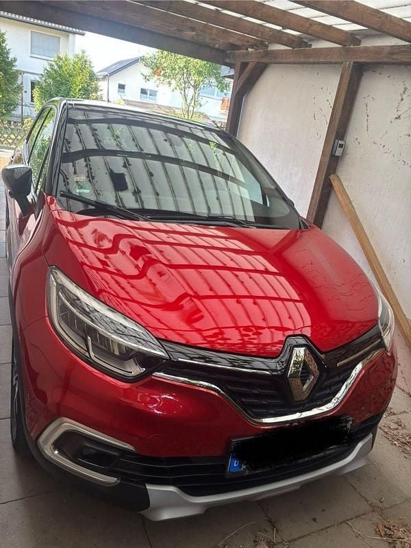 Rot Gebraucht 2019 Renault Captur LIMITED SUV | 10.200 € (Superpreis) - Bild 1/4
