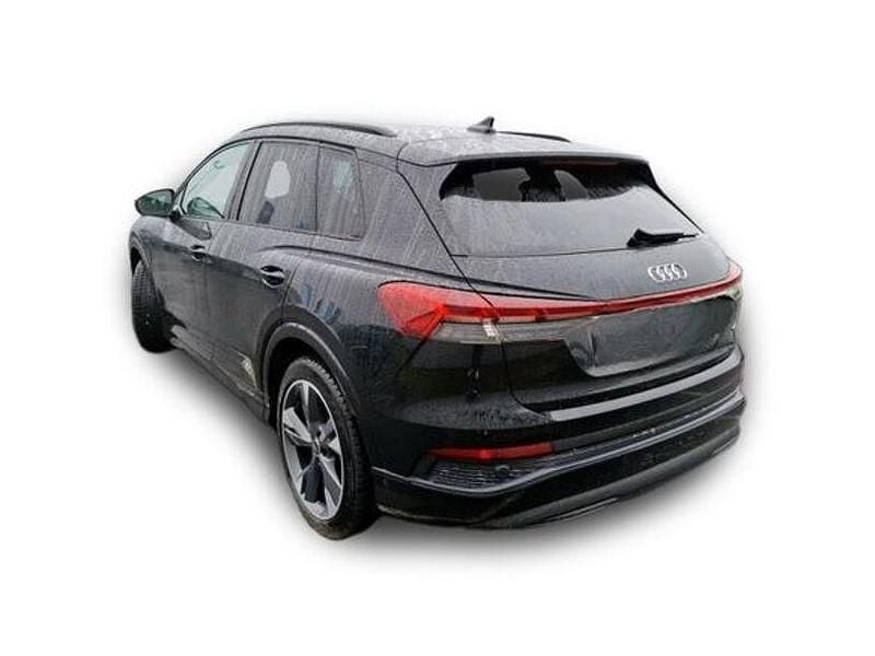 Gebraucht Audi Q4 e-tron Ambiente 219 kW (299 PS) 2022 Mythosschwarz metallic SUV